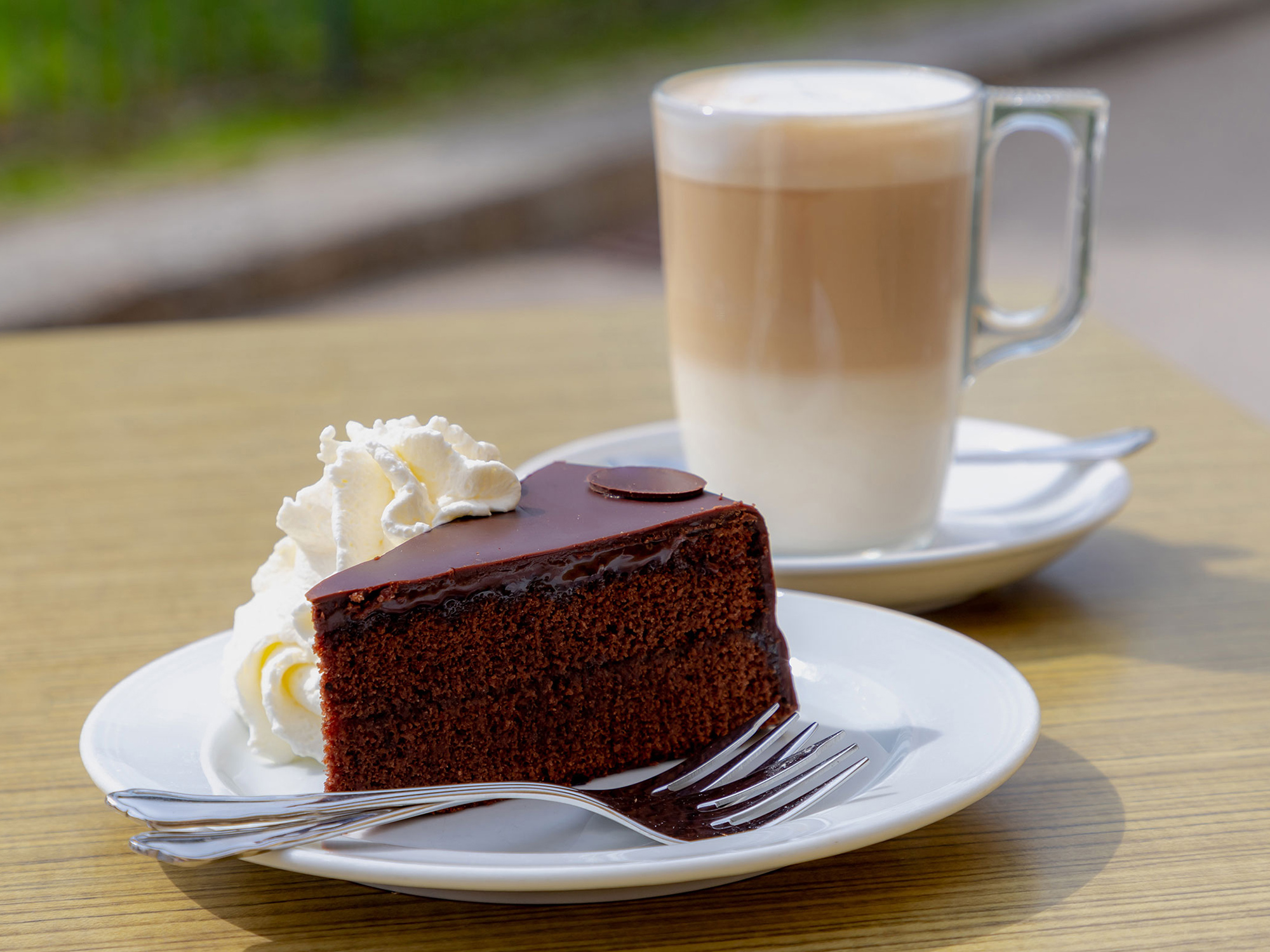 kave_sacher